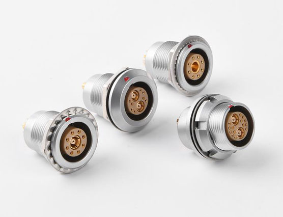 航空連接器的連接方式對電流和信號傳輸?shù)挠绊懭绾危? class=