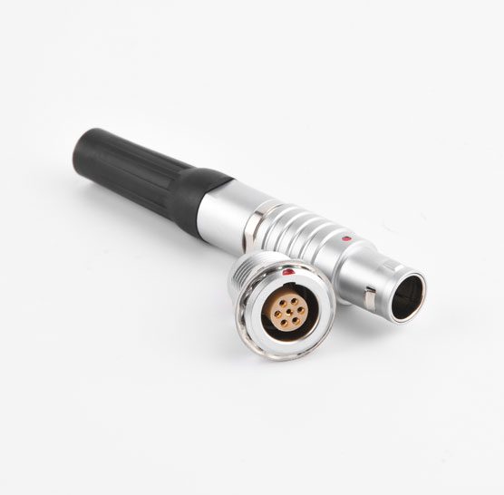 醫(yī)療設(shè)備心電圖儀為什么要使用航空插頭？