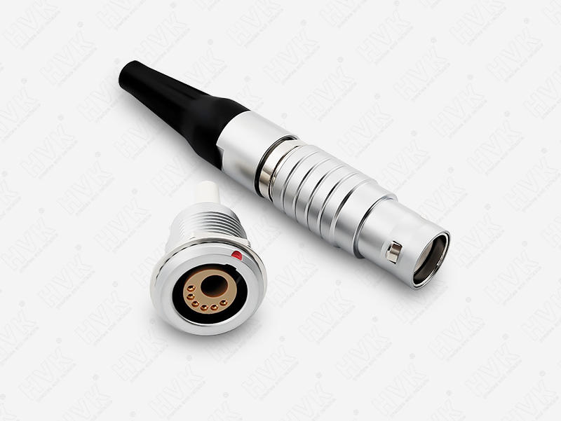 圓形航空插頭是否適用于所有類型的電子設備？